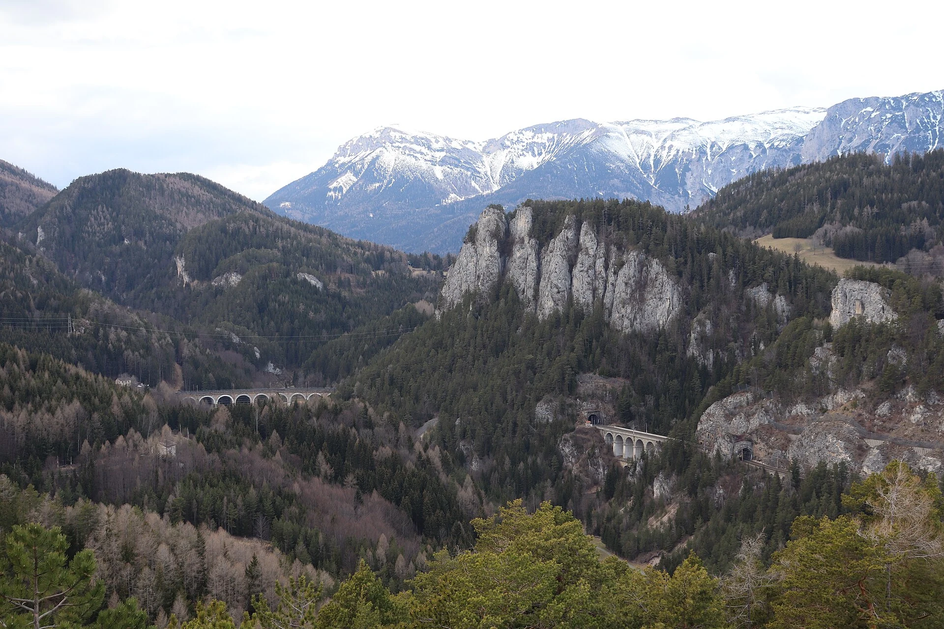 View from the 20-Schilling-Blick viewpoint towards the historic Semmering Railway.