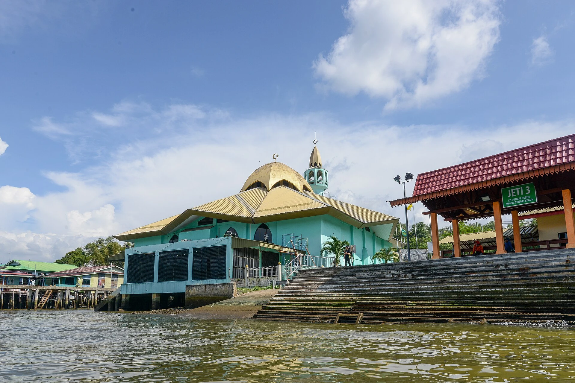 Walkway and stilt houses in Kampong Ayer, Brunei.