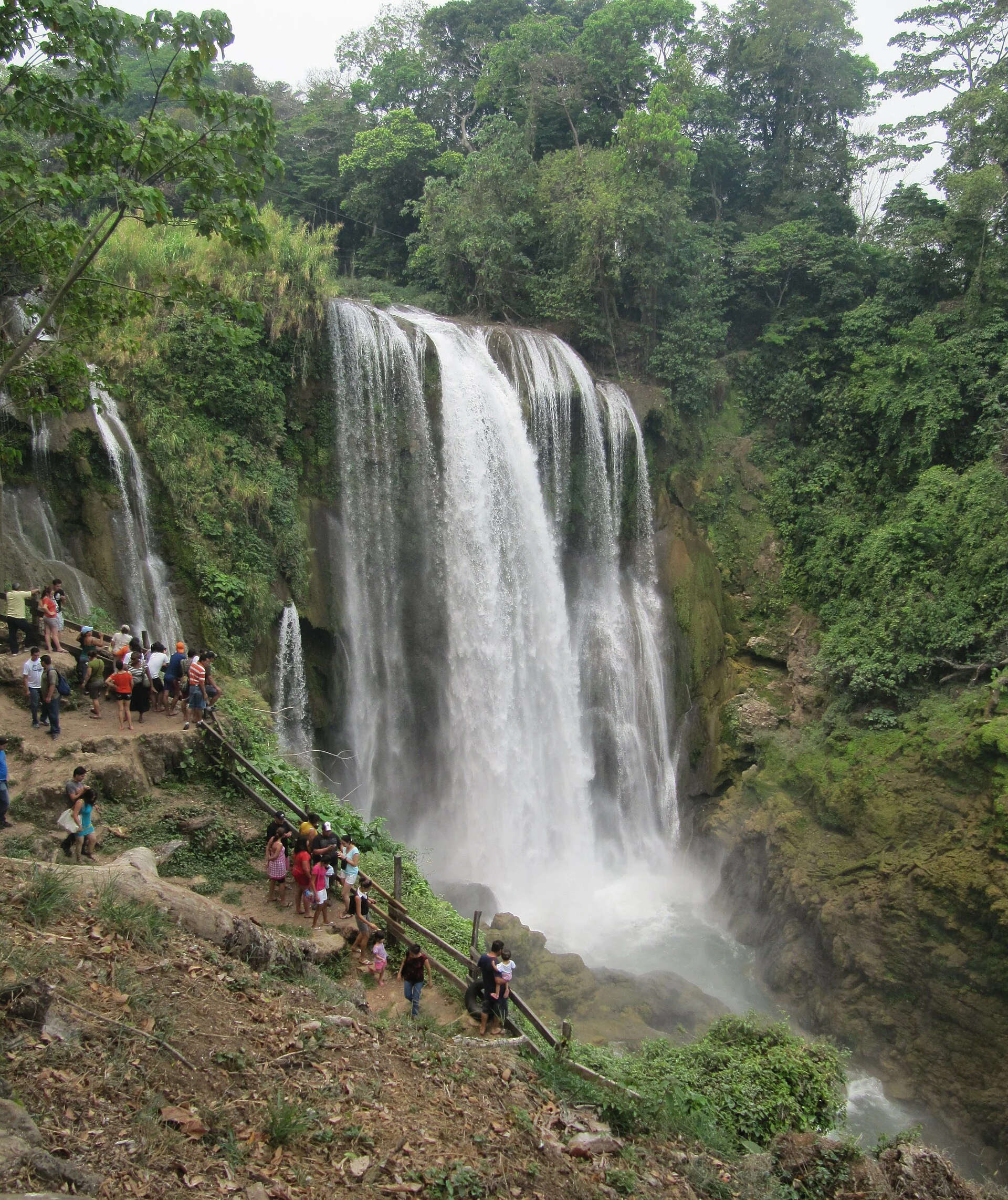 Pulhapanzak Falls seen from an authorized viewpoint