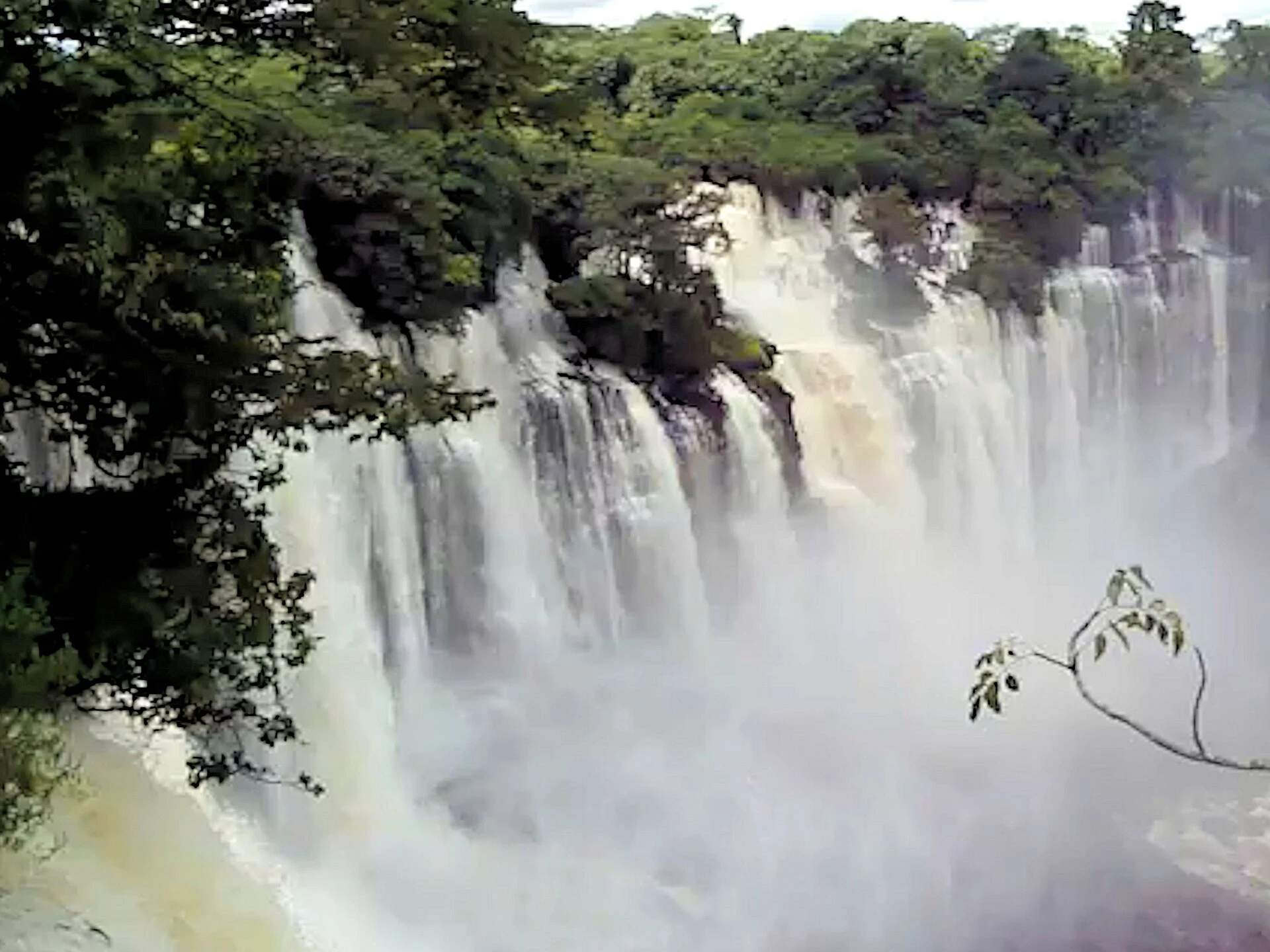Wide view of Kalandula Falls on the Lucala River.