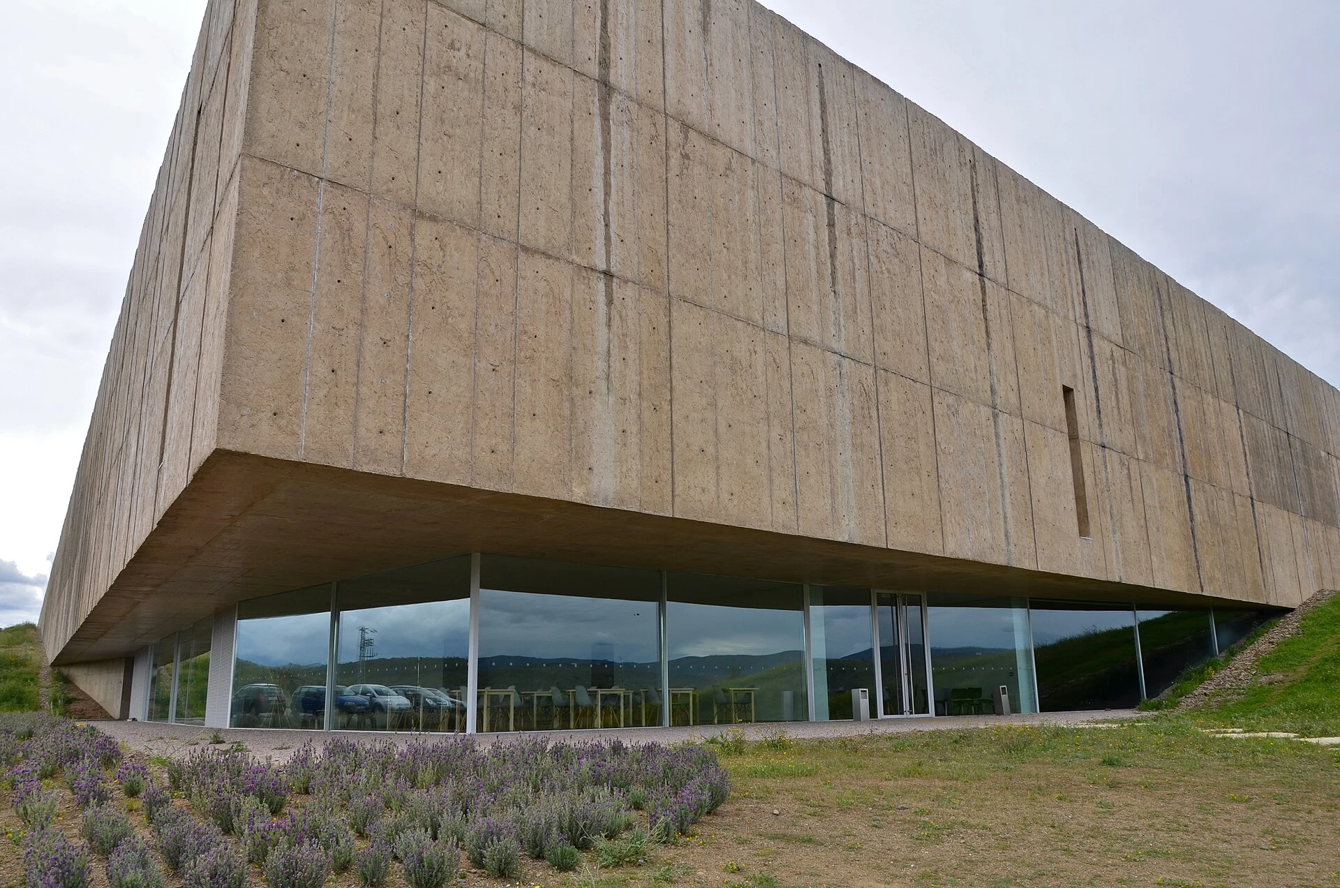 Exterior of the Côa Museum above the river valley.