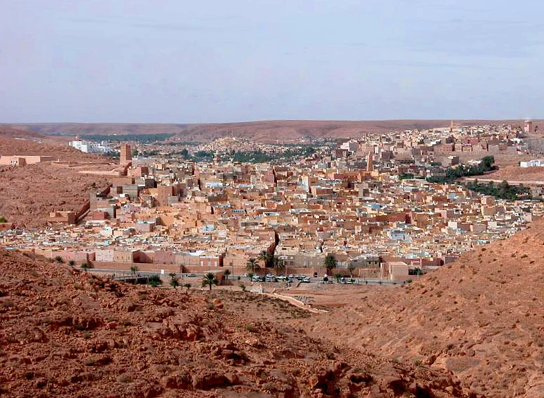Panoramic view of the historic Ghardaïa ksar in the M’Zab Valley.