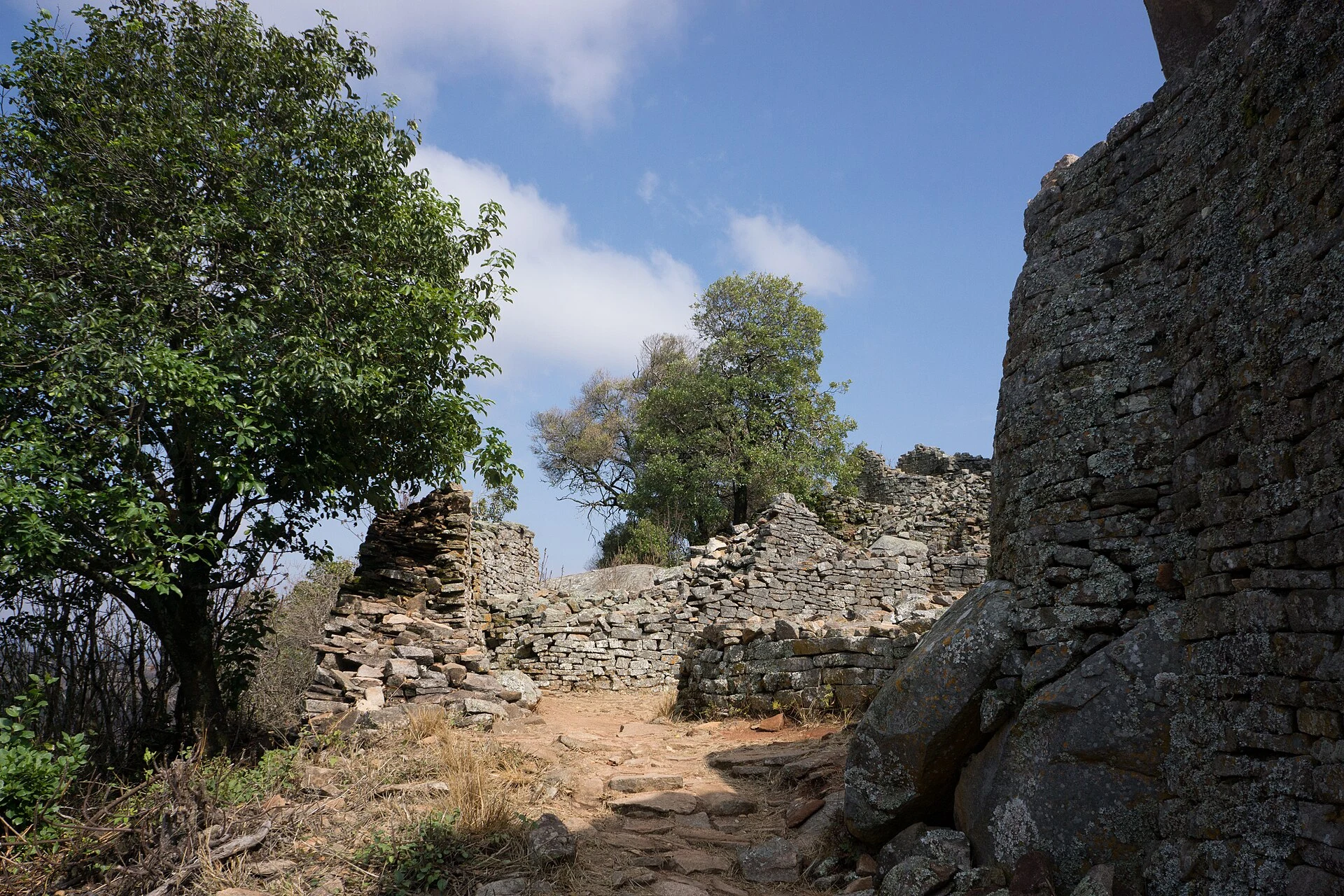 Exploring Great Zimbabwe’s Hill, Great Enclosure and Valley