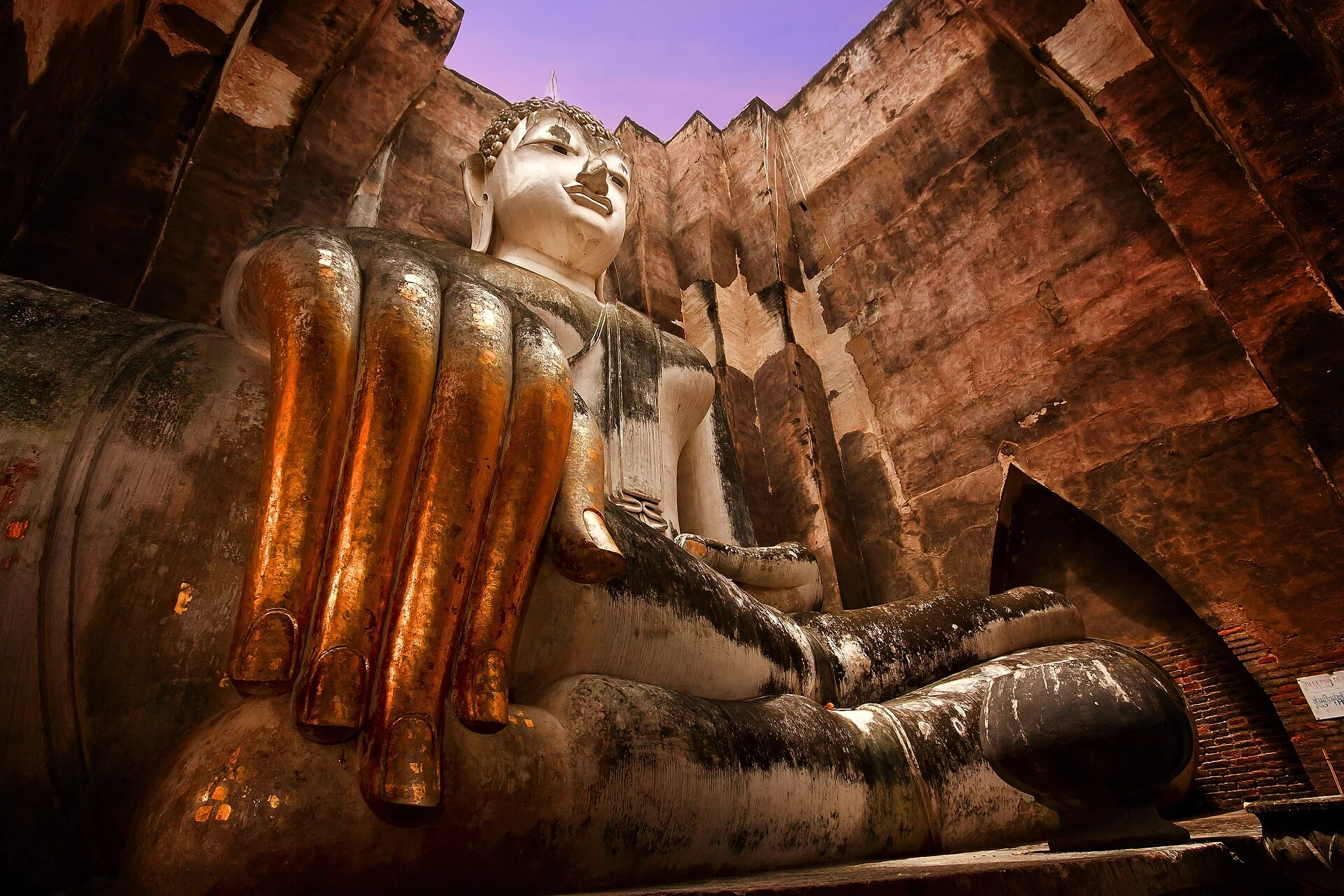 Wat Mahathat and ponds in Sukhothai Historical Park.