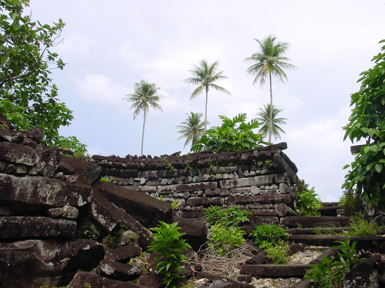 Temwen Island