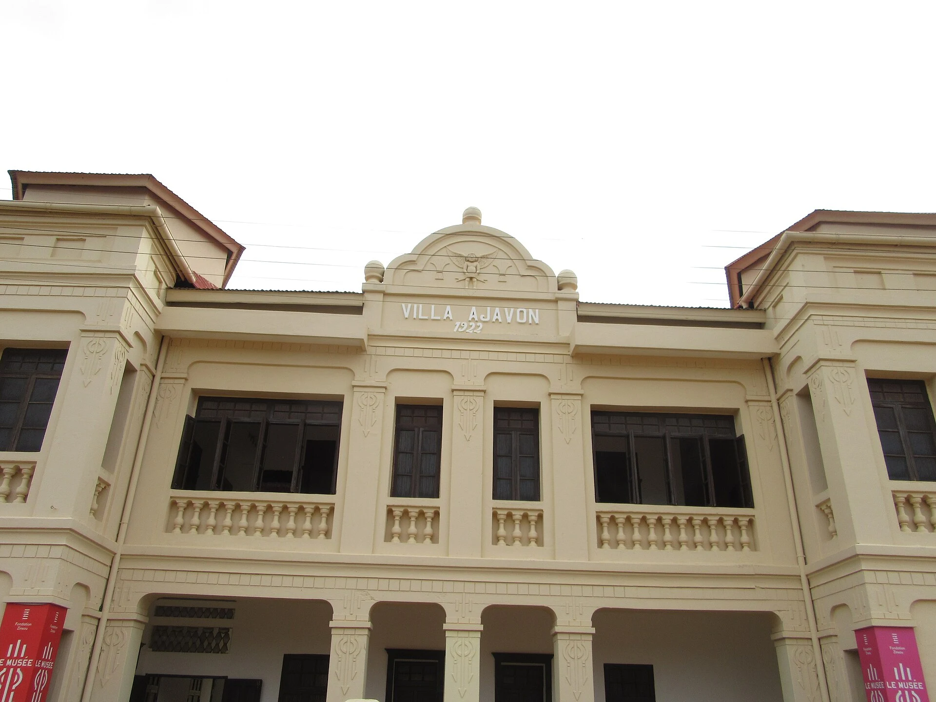 Villa Ajavon