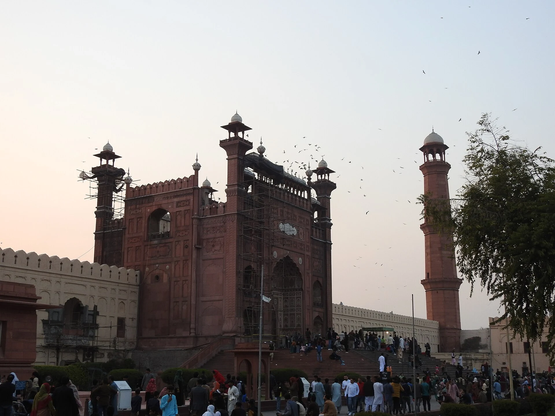 Badshahi Mosque