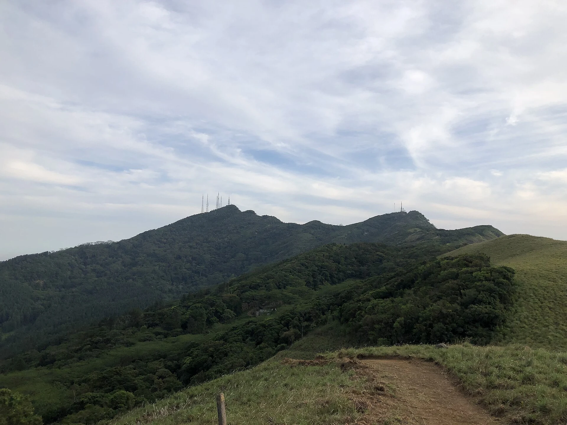 Knuckles Mountain Range